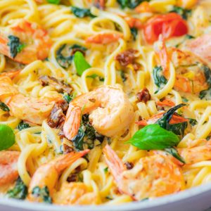 Pâtes linguine à la toscane aux crevettes