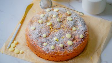 Gâteau moelleux au citron et chocolat blanc