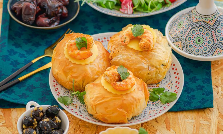 Pastilla au poisson et aux fruits de mer · Aux délices du palais