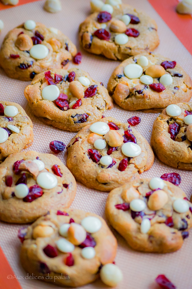 Cookies chocolat blanc cranberries et noix de macadamia