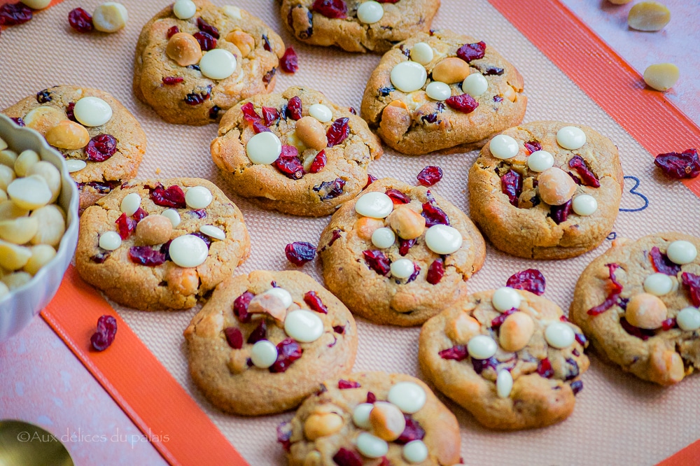 Cookies chocolat blanc cranberries et noix de macadamia