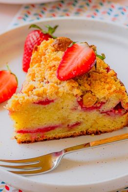 Gâteau crumble aux fraises et mascarpone