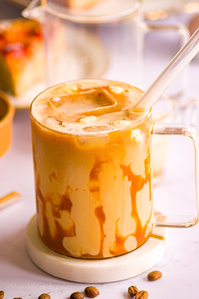COMMENT FAIRE DU CAFÉ GLACÉ VANILLE CARAMEL