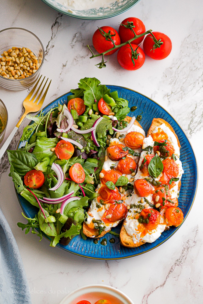 Bruschetta Burrata et tomates cerises confites