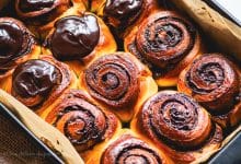 Cinnamon Rolls glaçage au chocolat