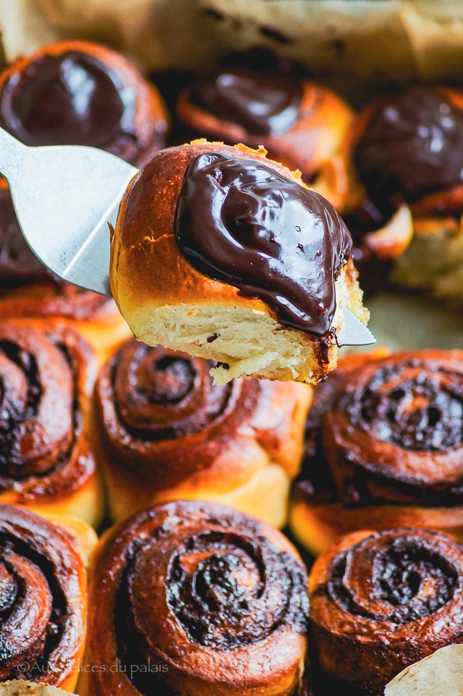 Brioche roulée aux pépites de chocolat