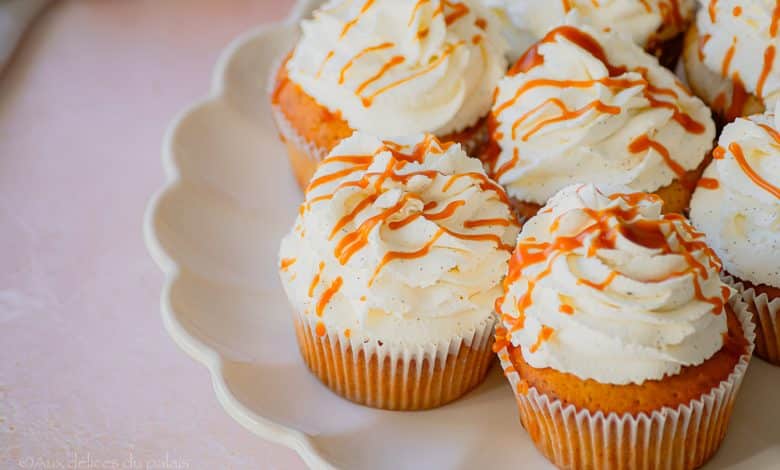 Cupcakes vanille et caramel beurre salé