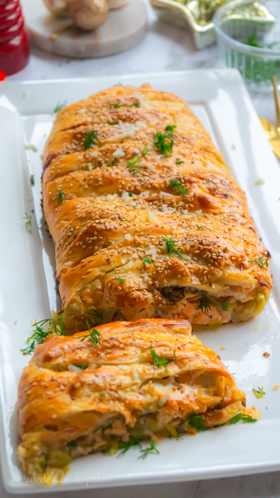 tresse feuilletée au saumon poireaux et parmesan