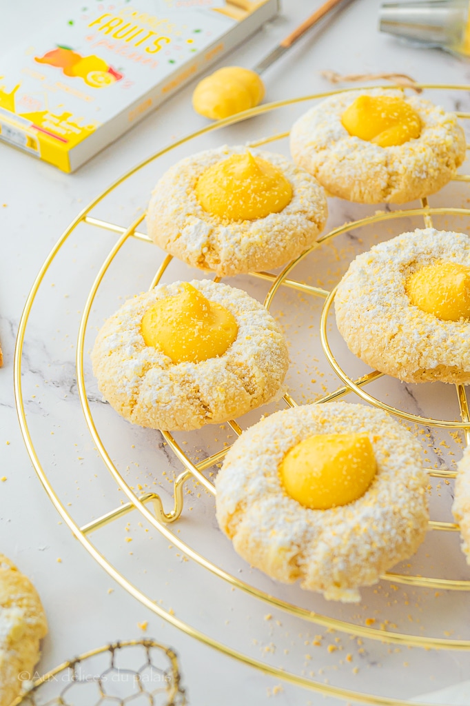 Biscuits craquelés au citron et lemon curd