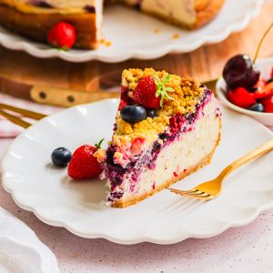 Cheesecake crumble aux fruits rouges façon IKea
