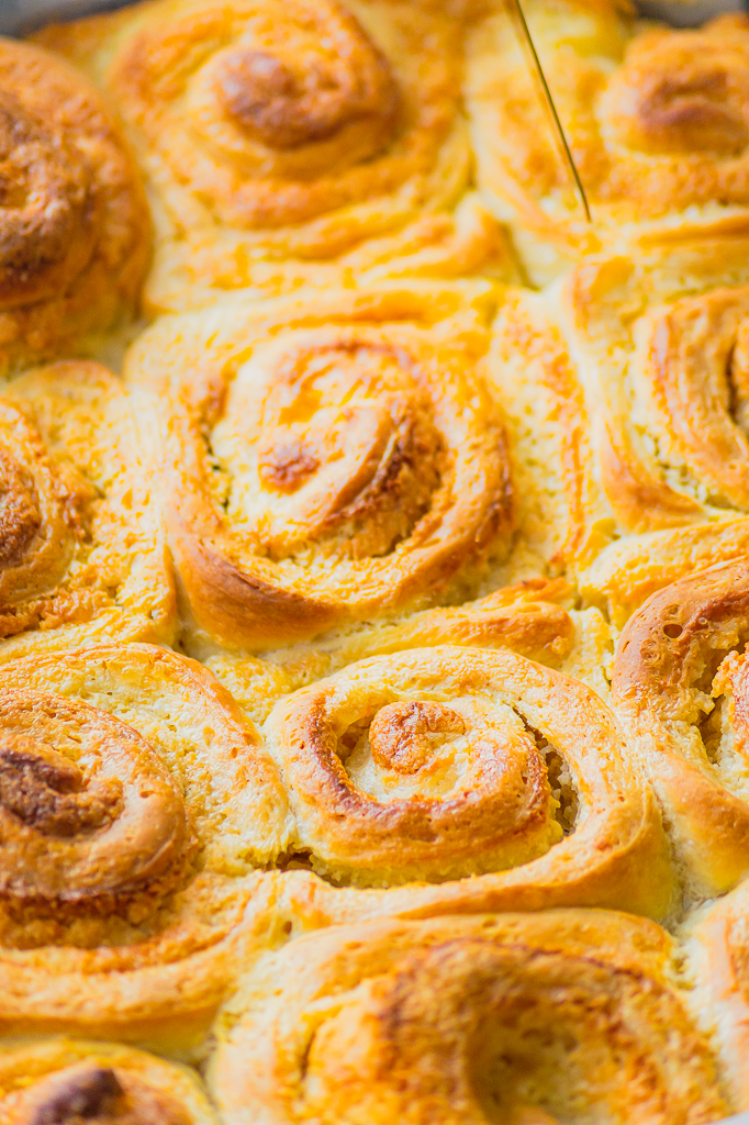 Brioche roulée à la crème d'amande (Almond Rolls)