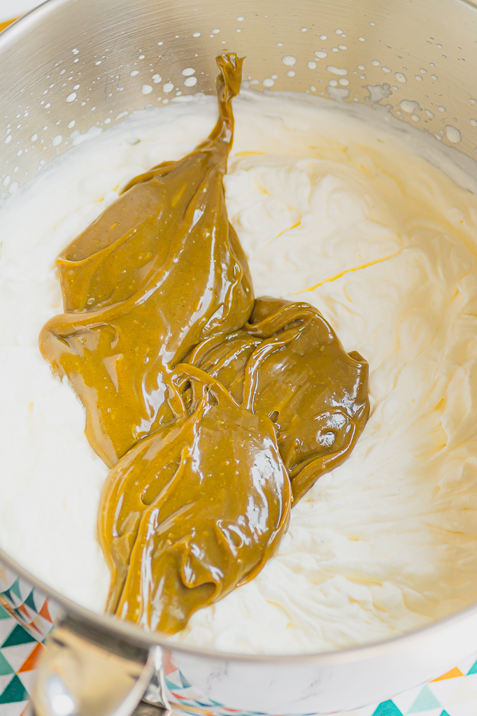 glace pistache caramel au beurre salé au lait concentré sucré