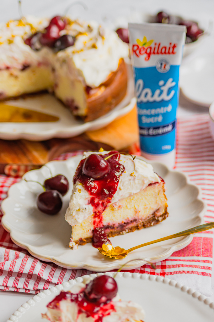 Recette Cheesecake au coulis de cerises facile
