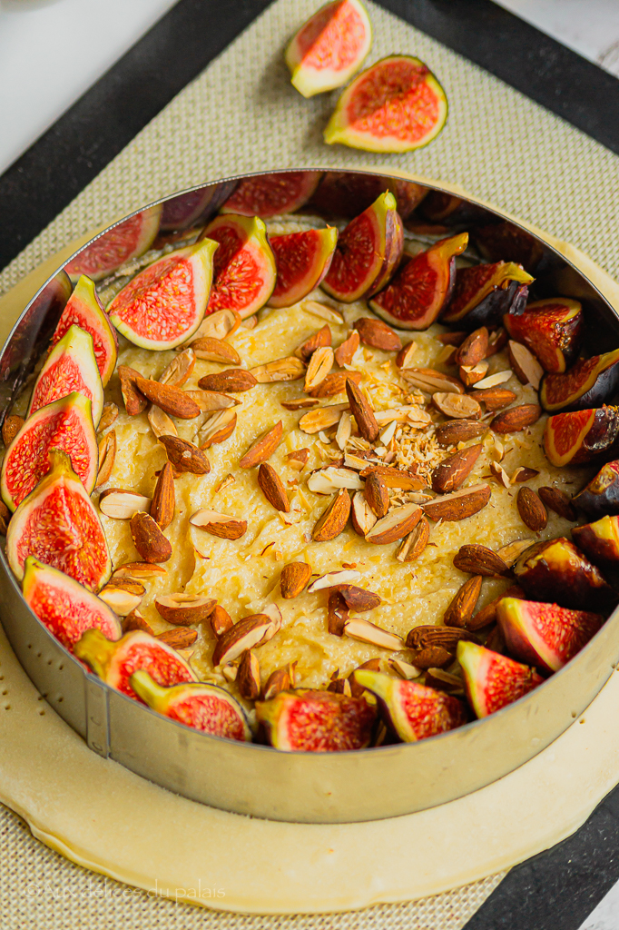 Recette de Tarte amandine aux figues