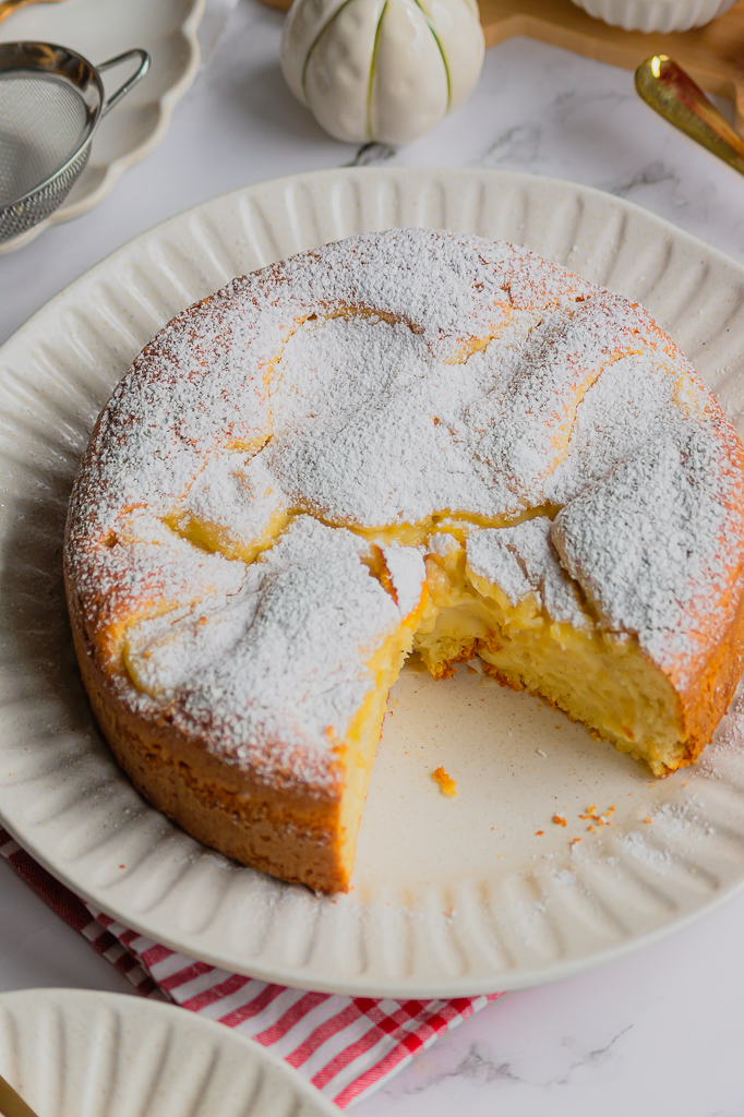 Gâteau moelleux à la crème pâtissière (Torta Nua)