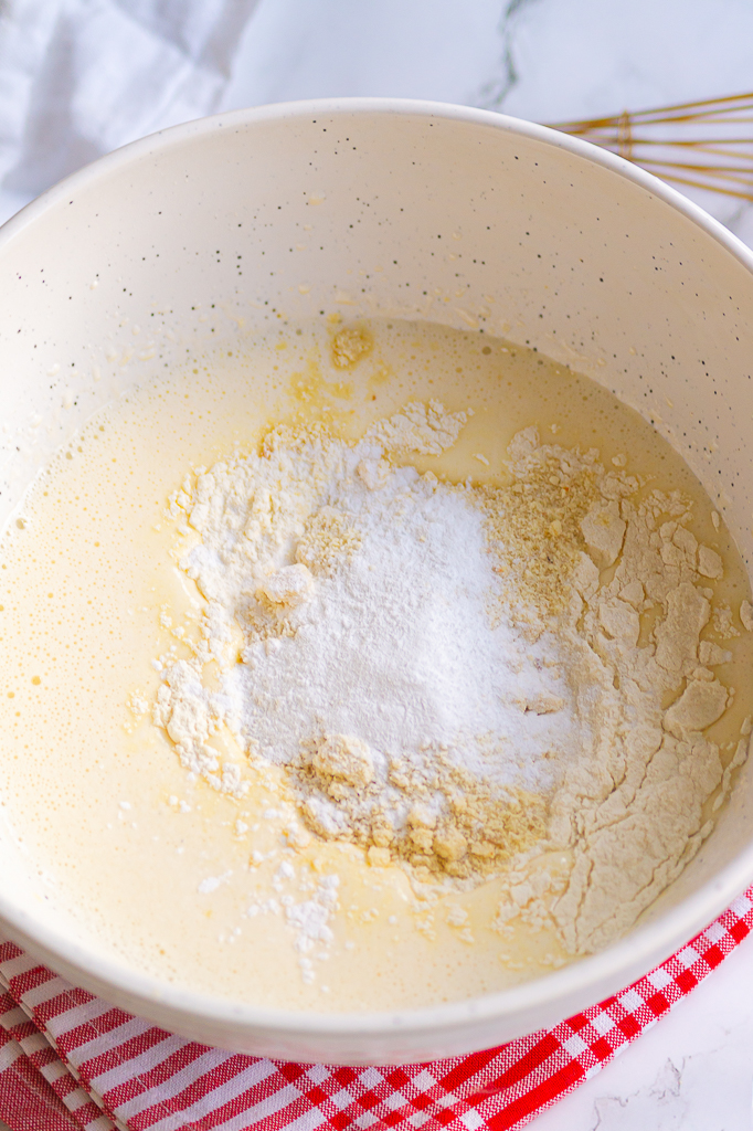 gâteau moelleux amandes et crème pâtissière Torta Nua