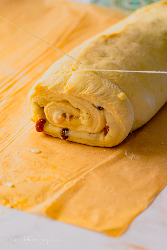 Brioche roulée à la crème pâtissière et fruits confits