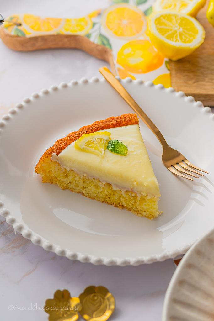 Basboussa fondante à la crème de citron au lait concentré sucré