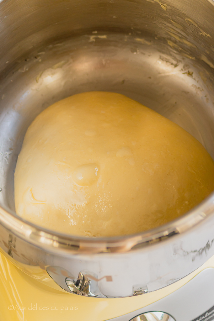 pâte à cheese naan maison