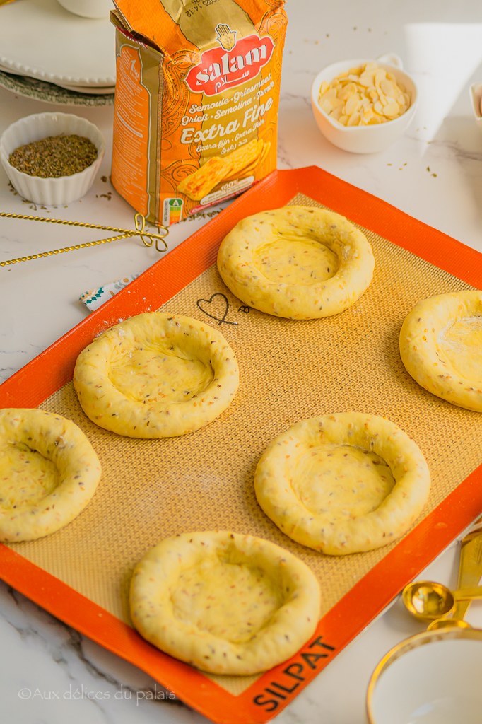 krachel brioche marocaine à la semoule anis et fleur d'oranger 
