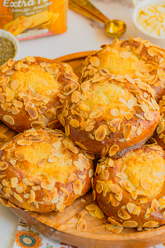 krachel brioche marocaine à la semoule anis et fleur d'oranger 