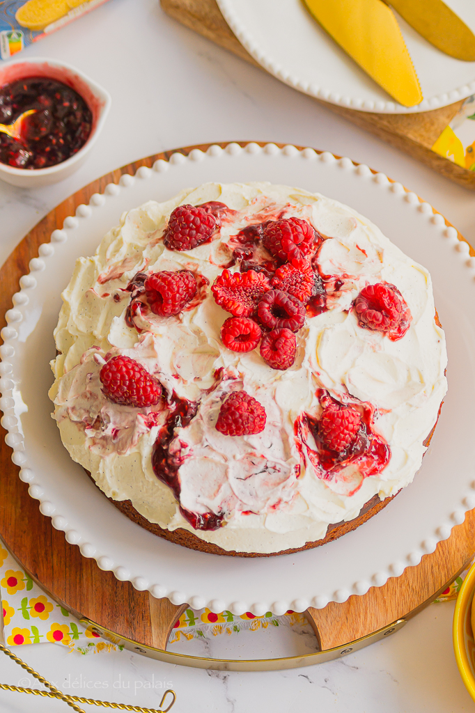 Cake fondant à la ricotta, aux framboises & au citron
