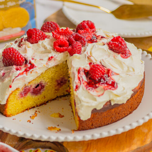 Gâteau ricotta, citron et framboises à la semoule fine