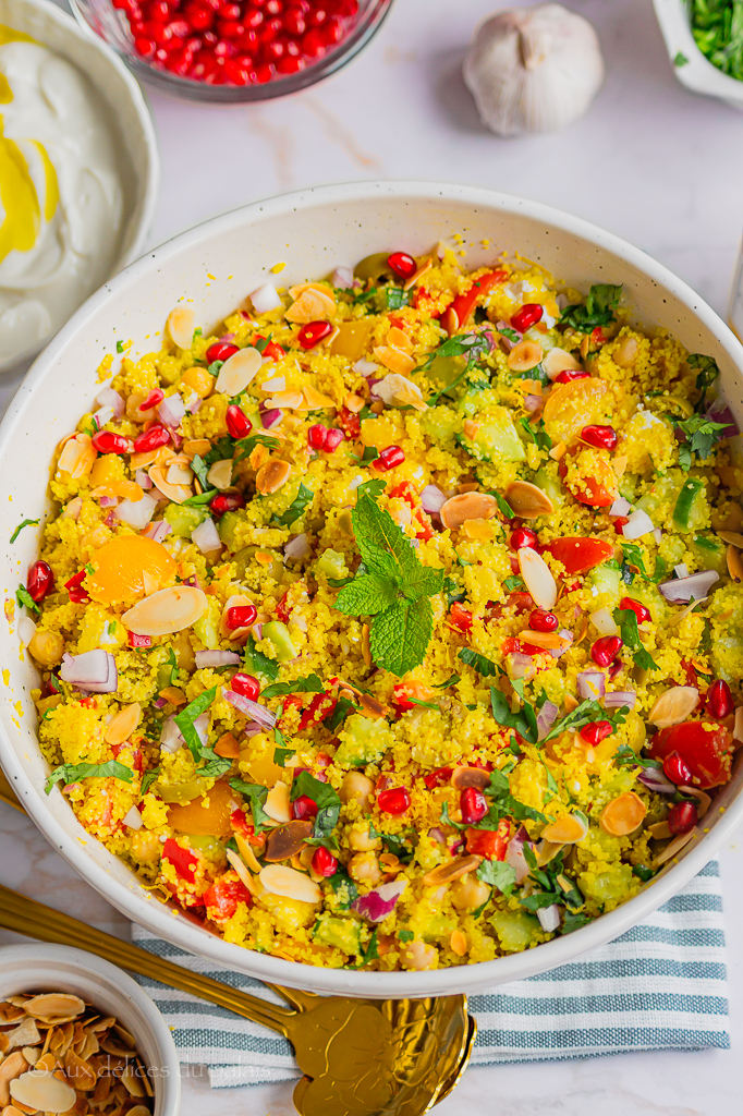 Salade de couscous méditerranéenne aux pois chiches